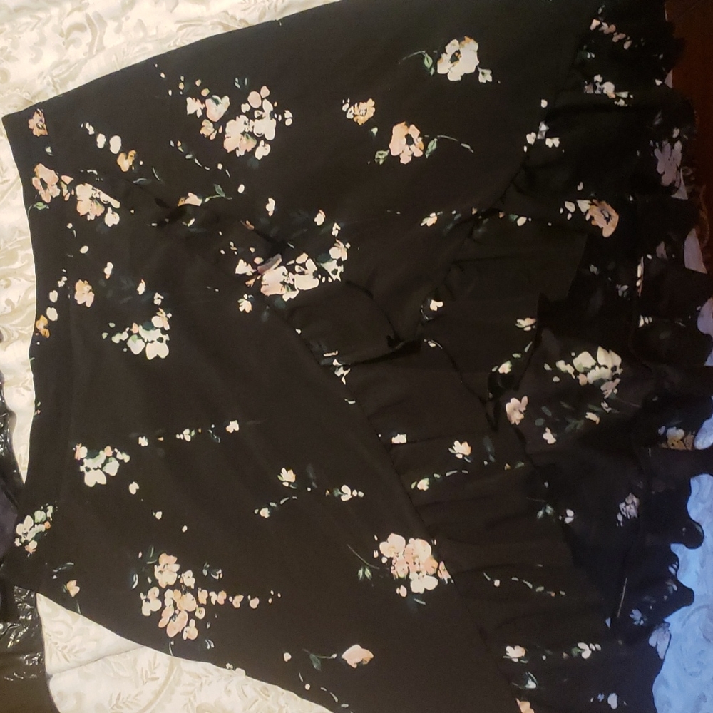2x Lauren Conrad skirt